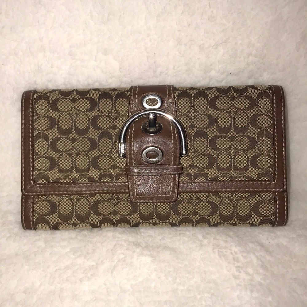 Coach wallet